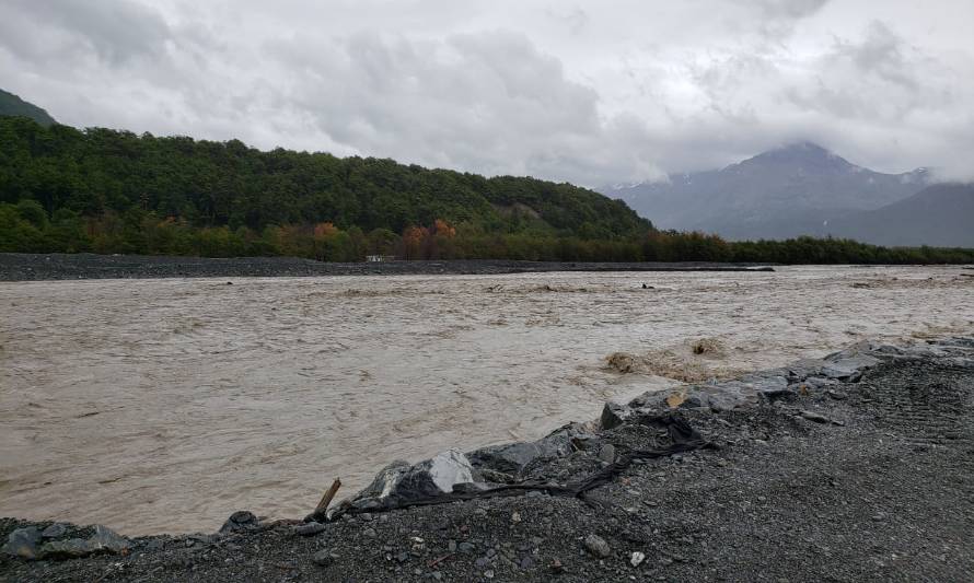 MOP licita trabajos de conservación de riberas en cauce del río Mosco en Villa O´Higgins